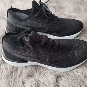 NIB NIKE tennis size 8.5